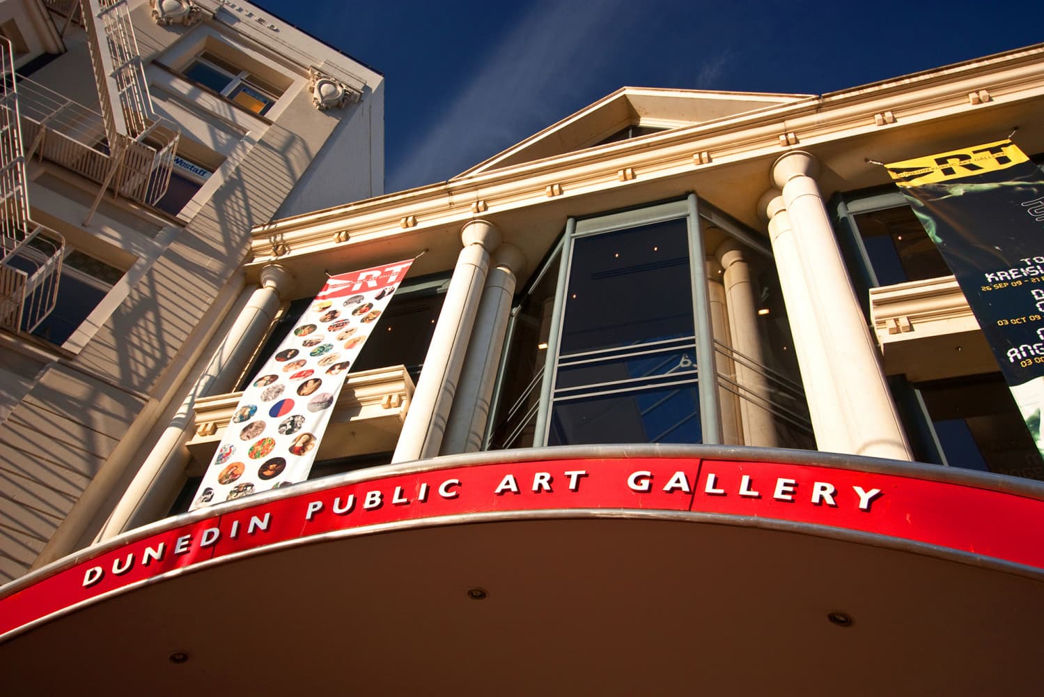 Dunedin Public Art Gallery - Attraction