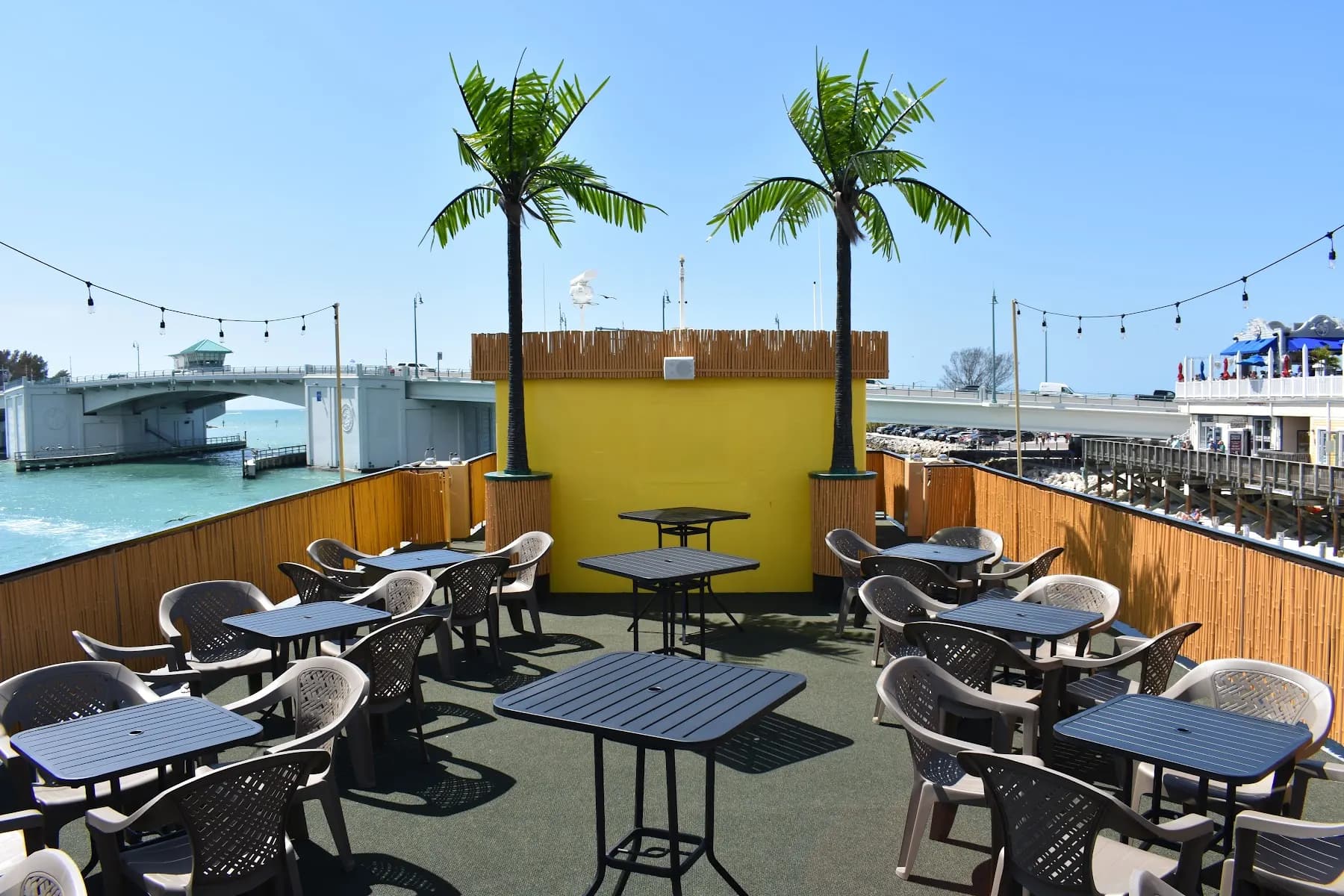 Calypso Breeze - Restaurant