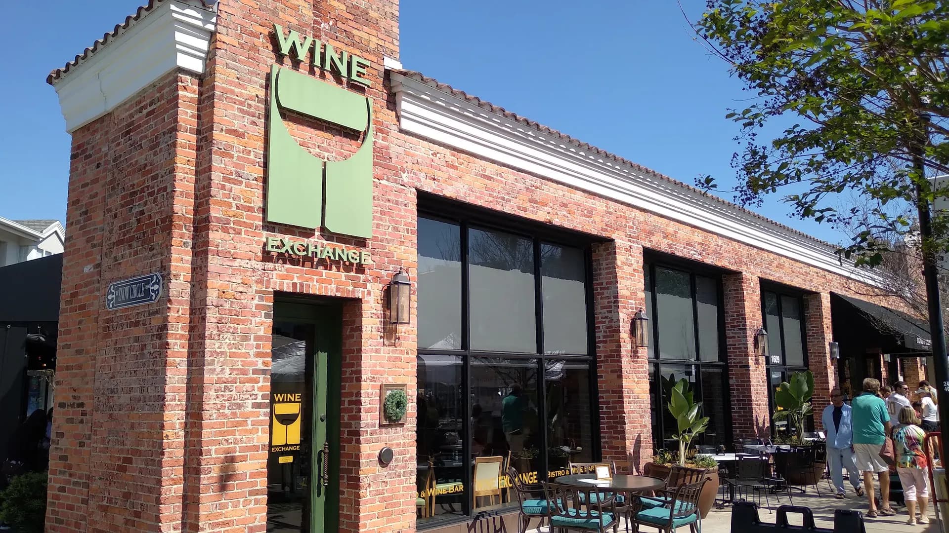 Hyde Park Village - Attraction