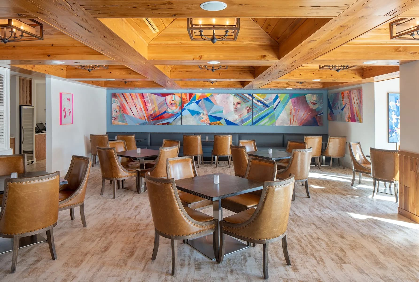 Katch Bistro - Attraction