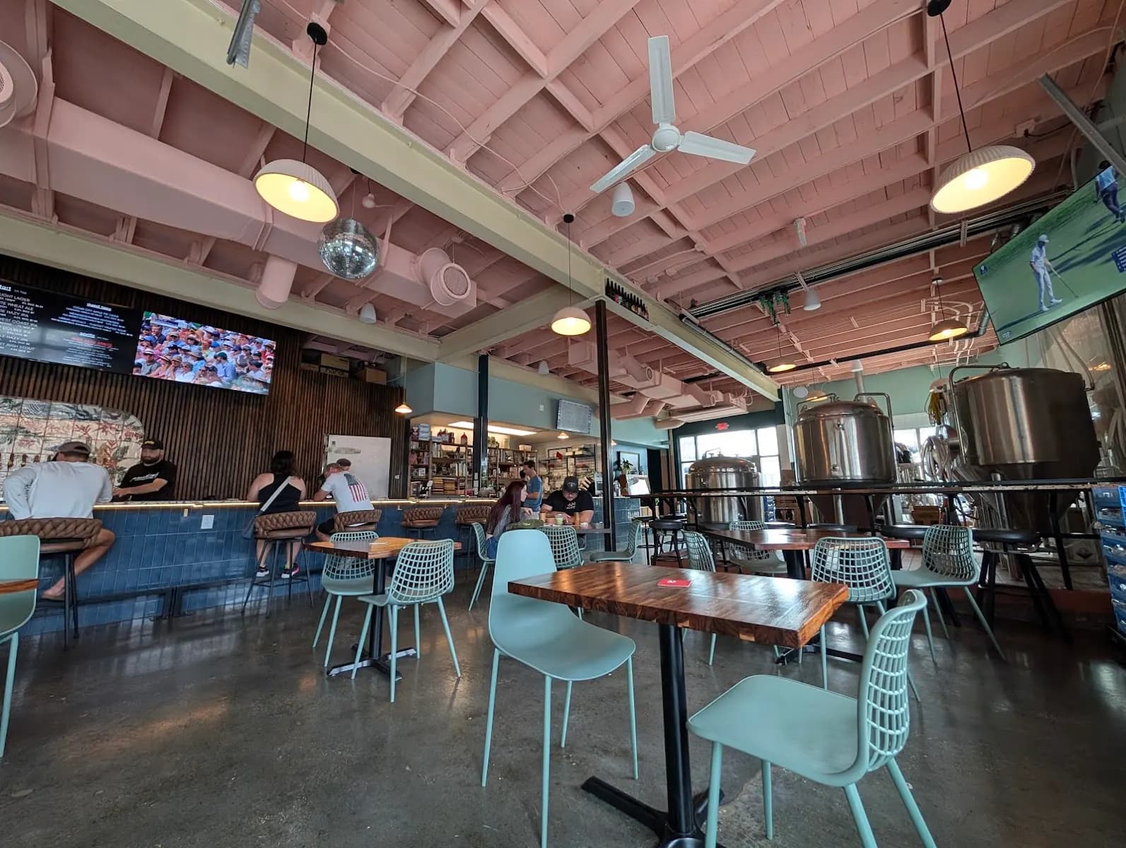 Mighty Fine - Brewery