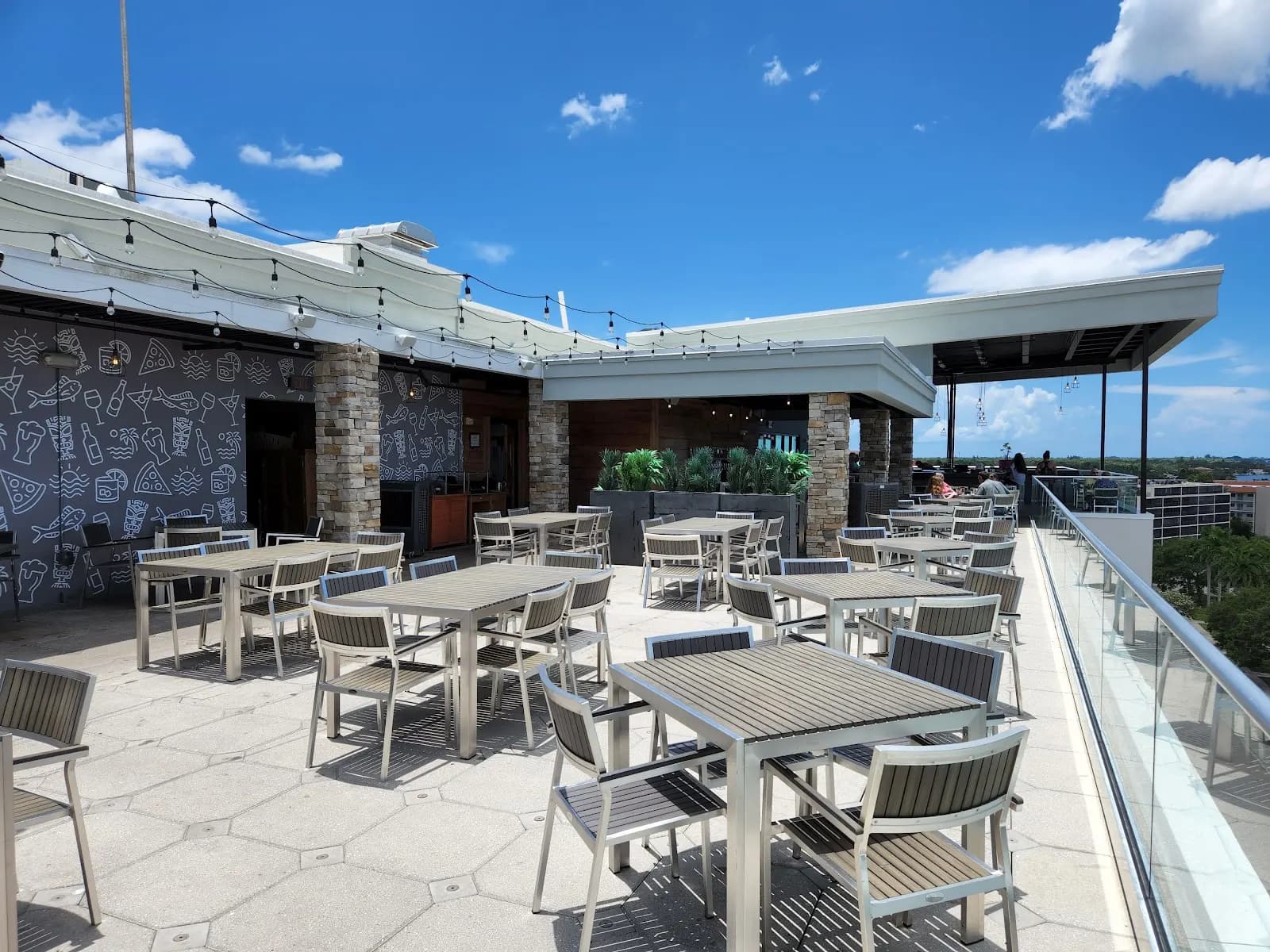 Oak & Stone - Brewery