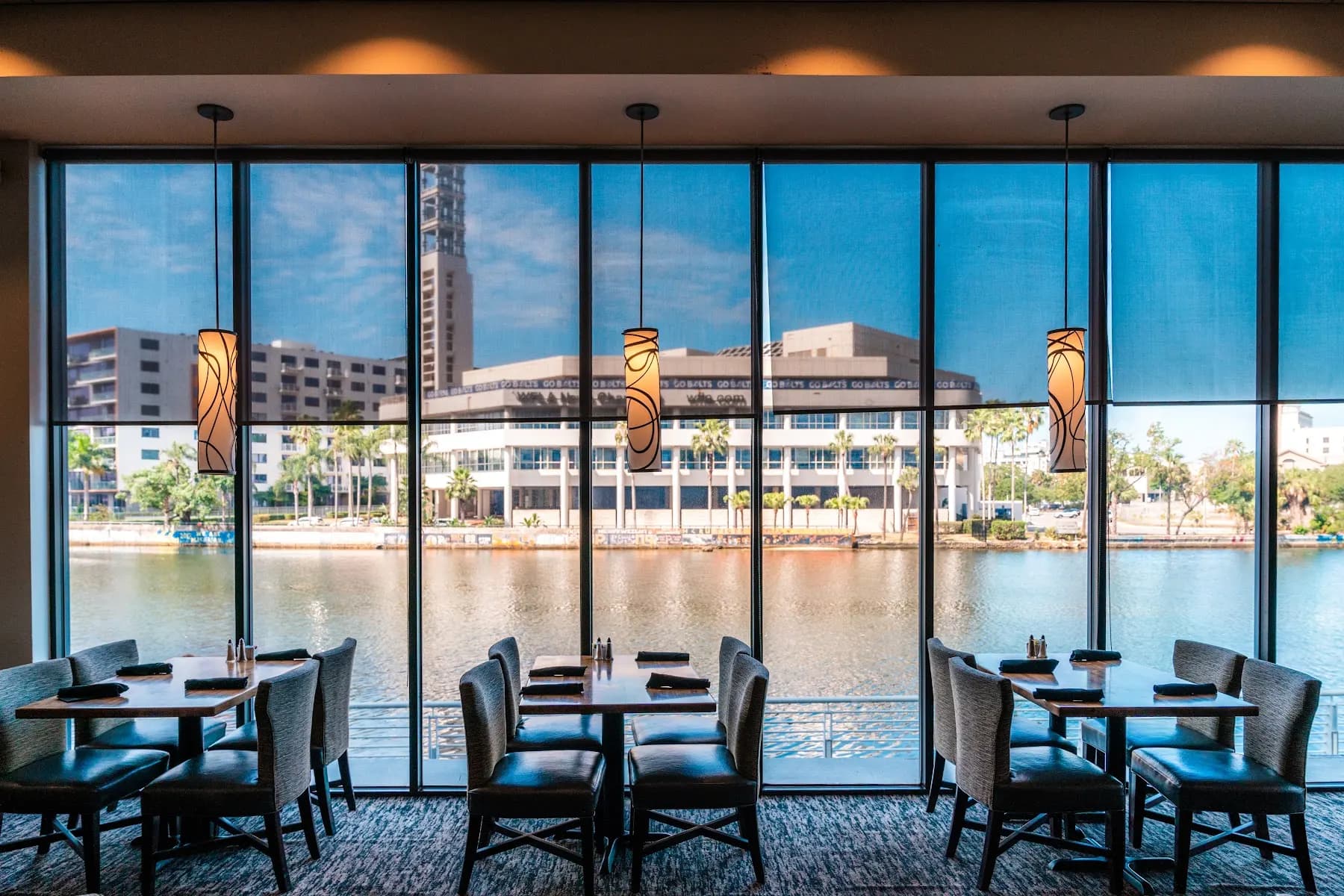 River's Edge - Restaurant