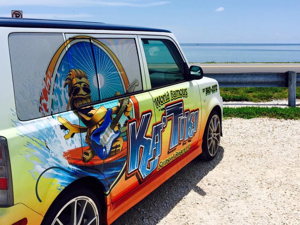 Ka'Tiki Beach Bar - Attraction