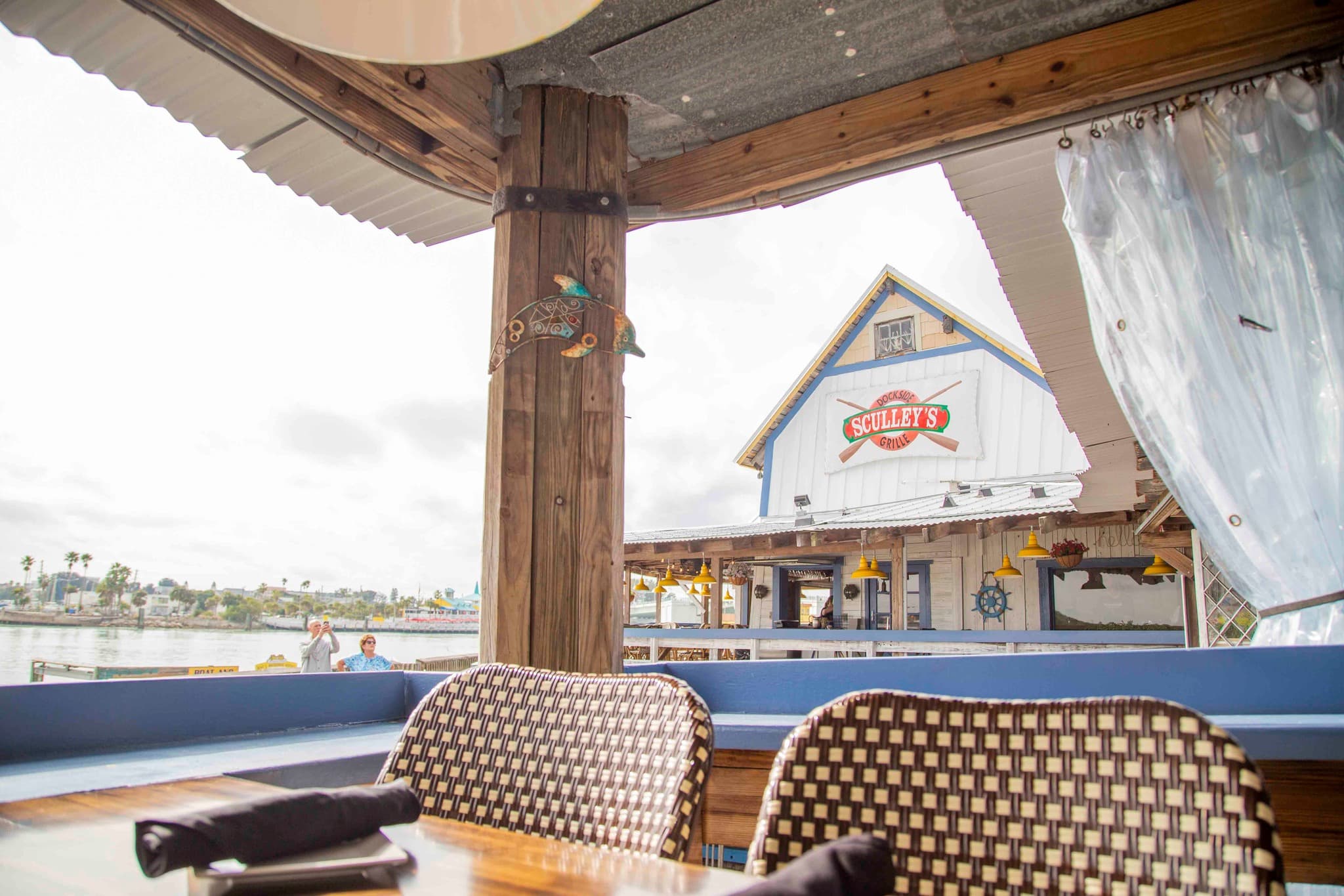 Sculley’s Waterfront Restaurant - Restaurant