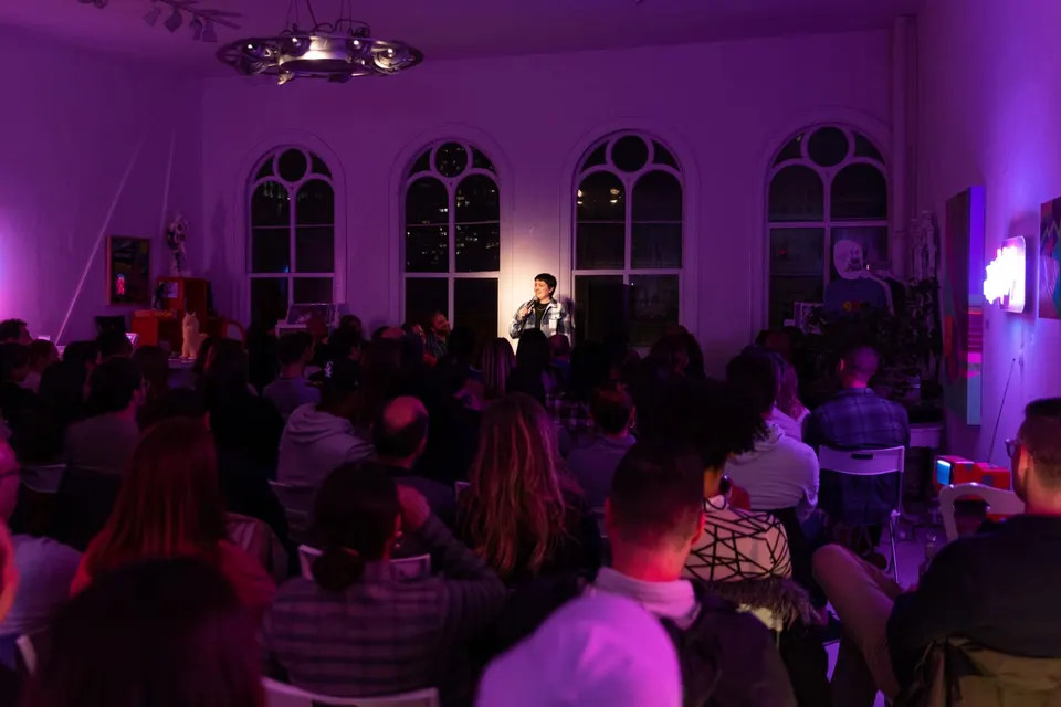 Don't Tell Comedy St. Petersburg Secret Pop-Up in St. Petersburg