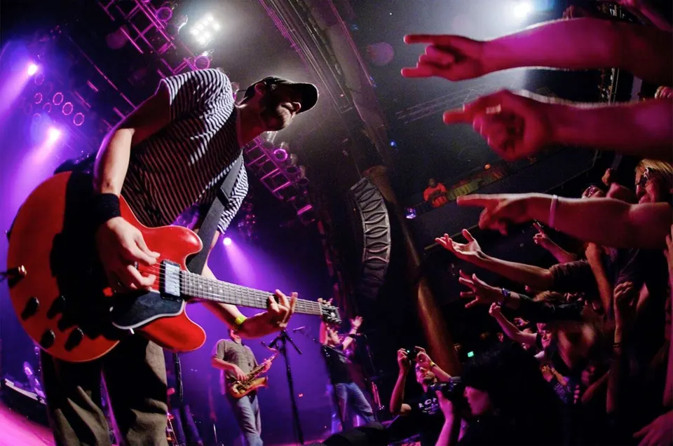 Streetlight Manifesto in Outside Tampa Bay