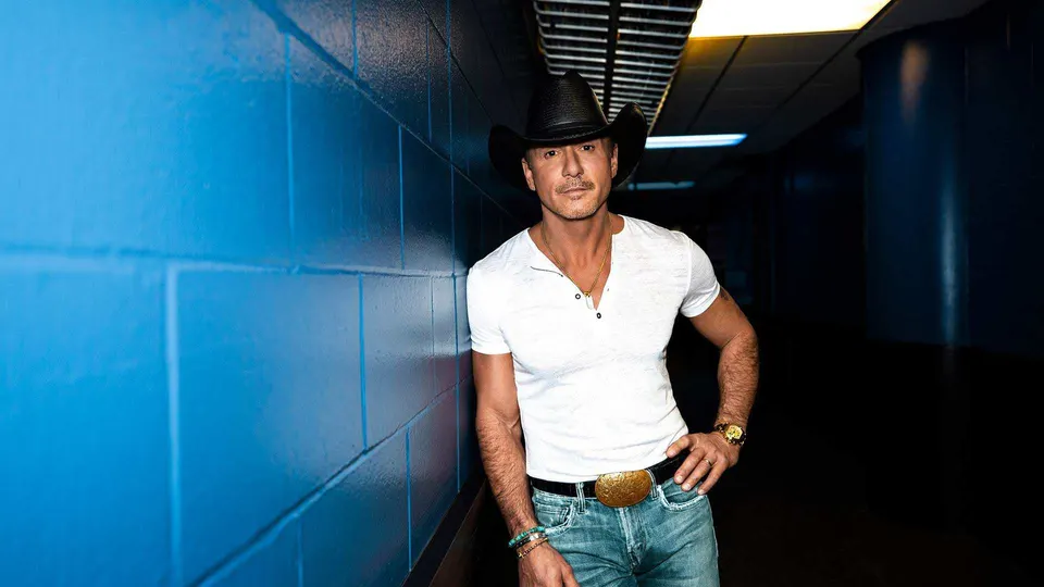 Tim McGraw: Pawn Shop Guitar Tour in Tampa