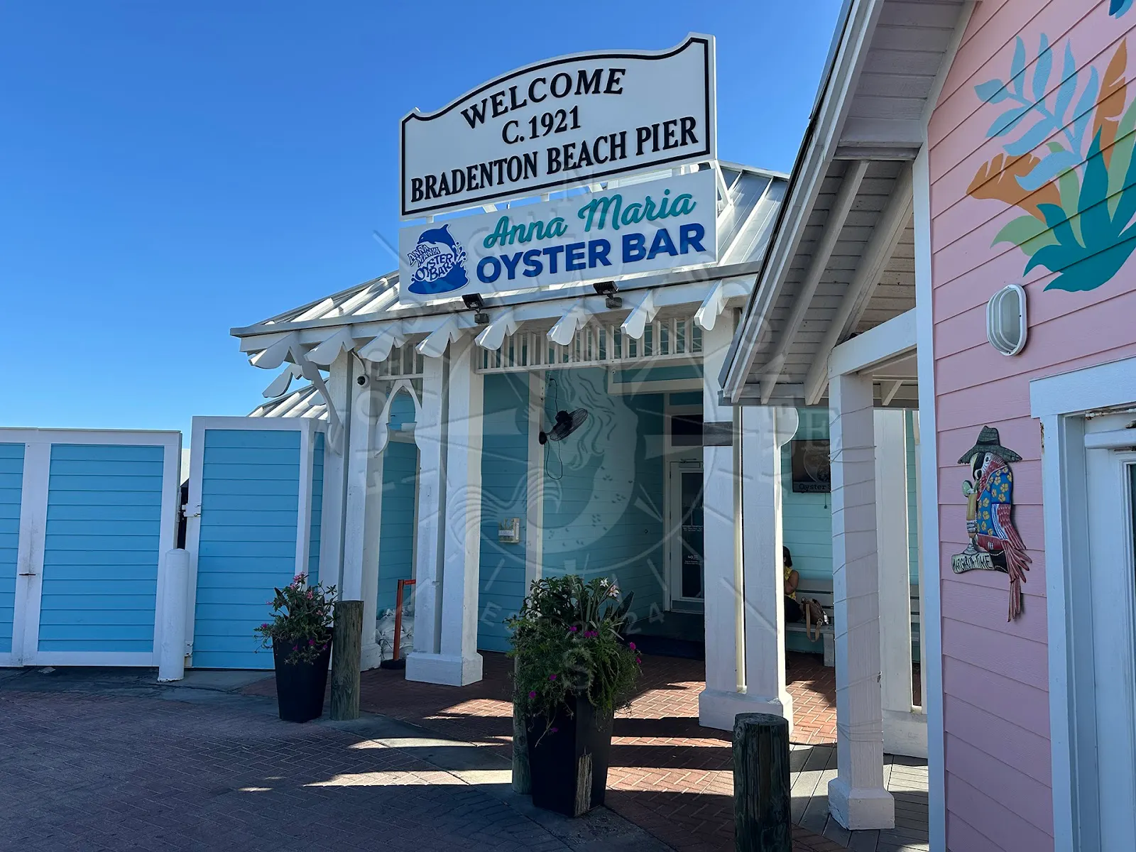 Anna Maria Oyster Bar on the Pier - Restaurant