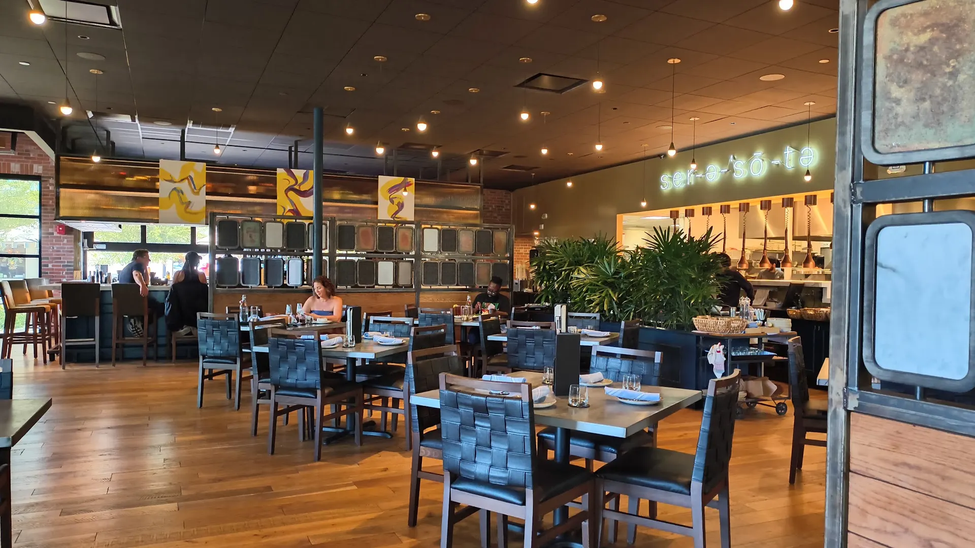 Arts & Central - Bar