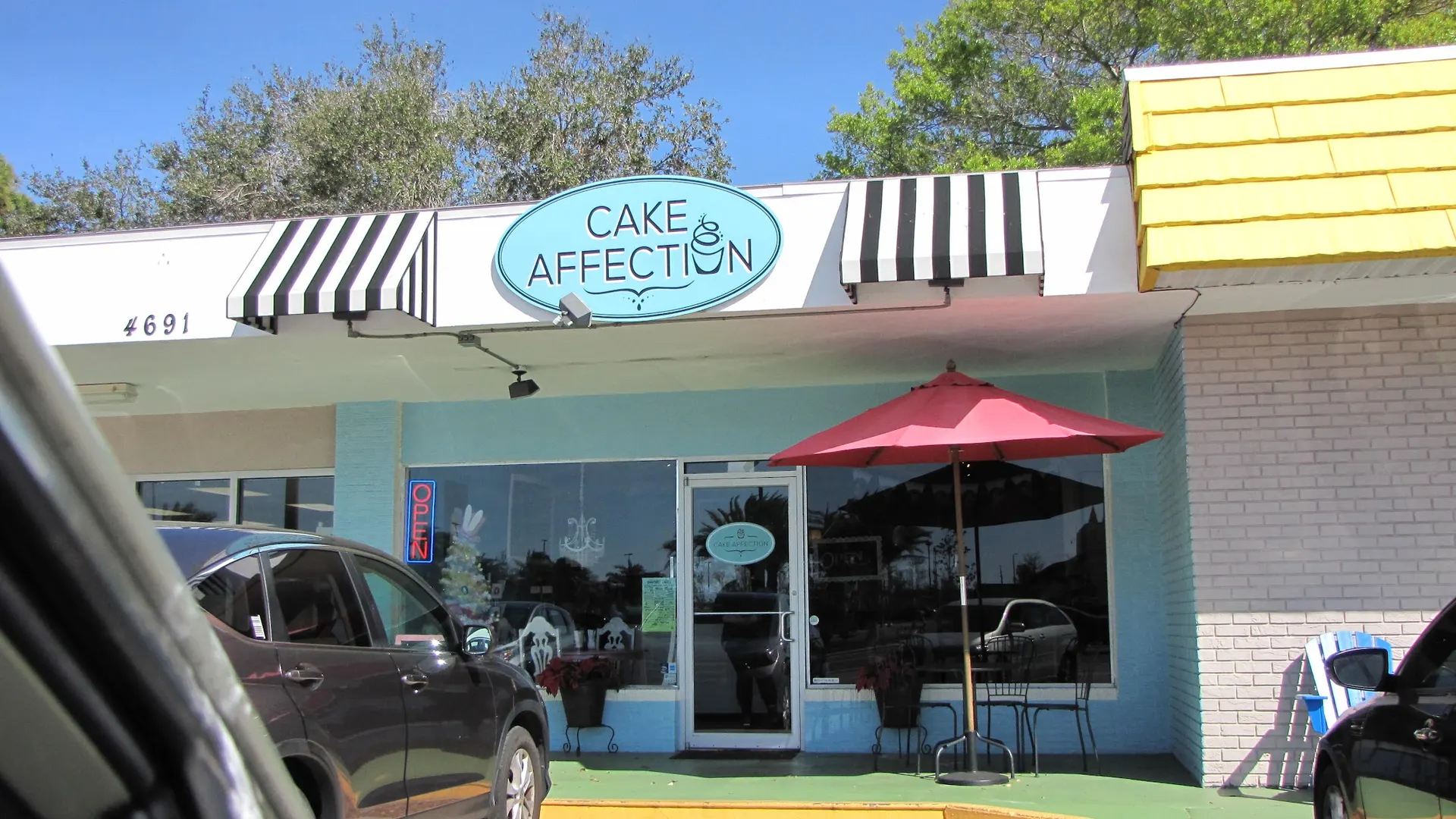 Cake Affection - Attraction
