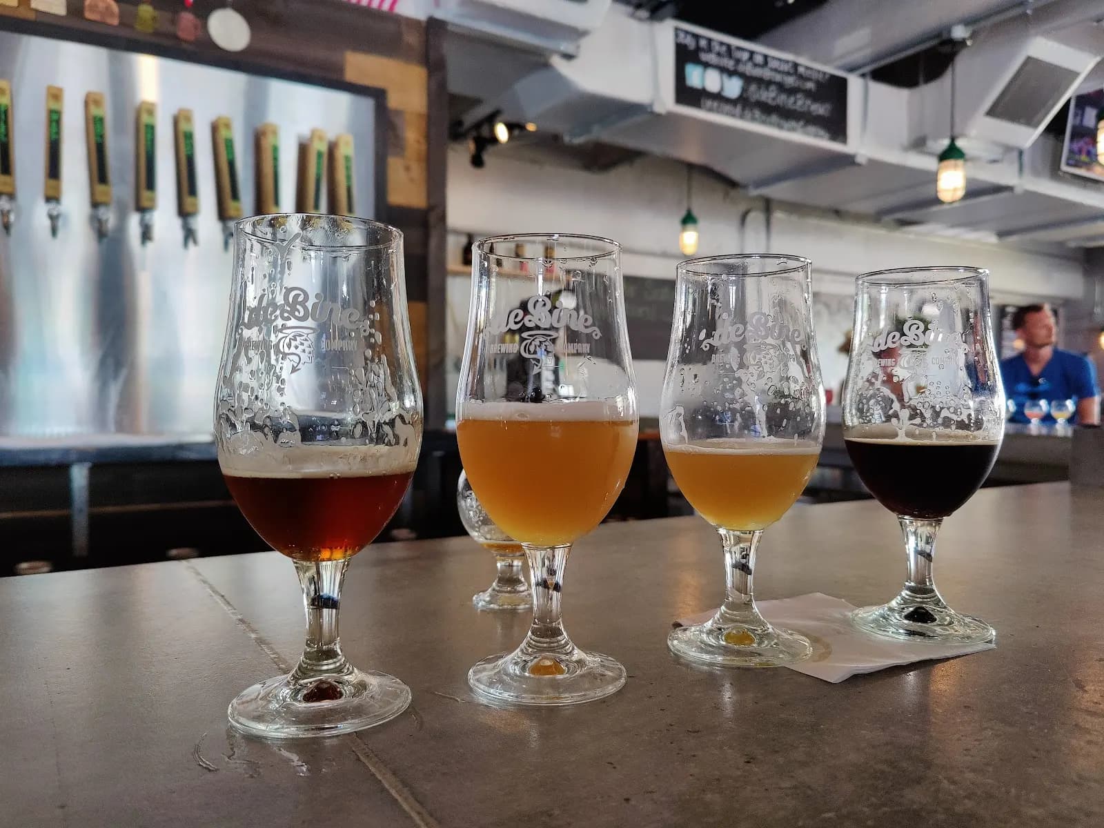 de Bine Brewing Company - Brewery