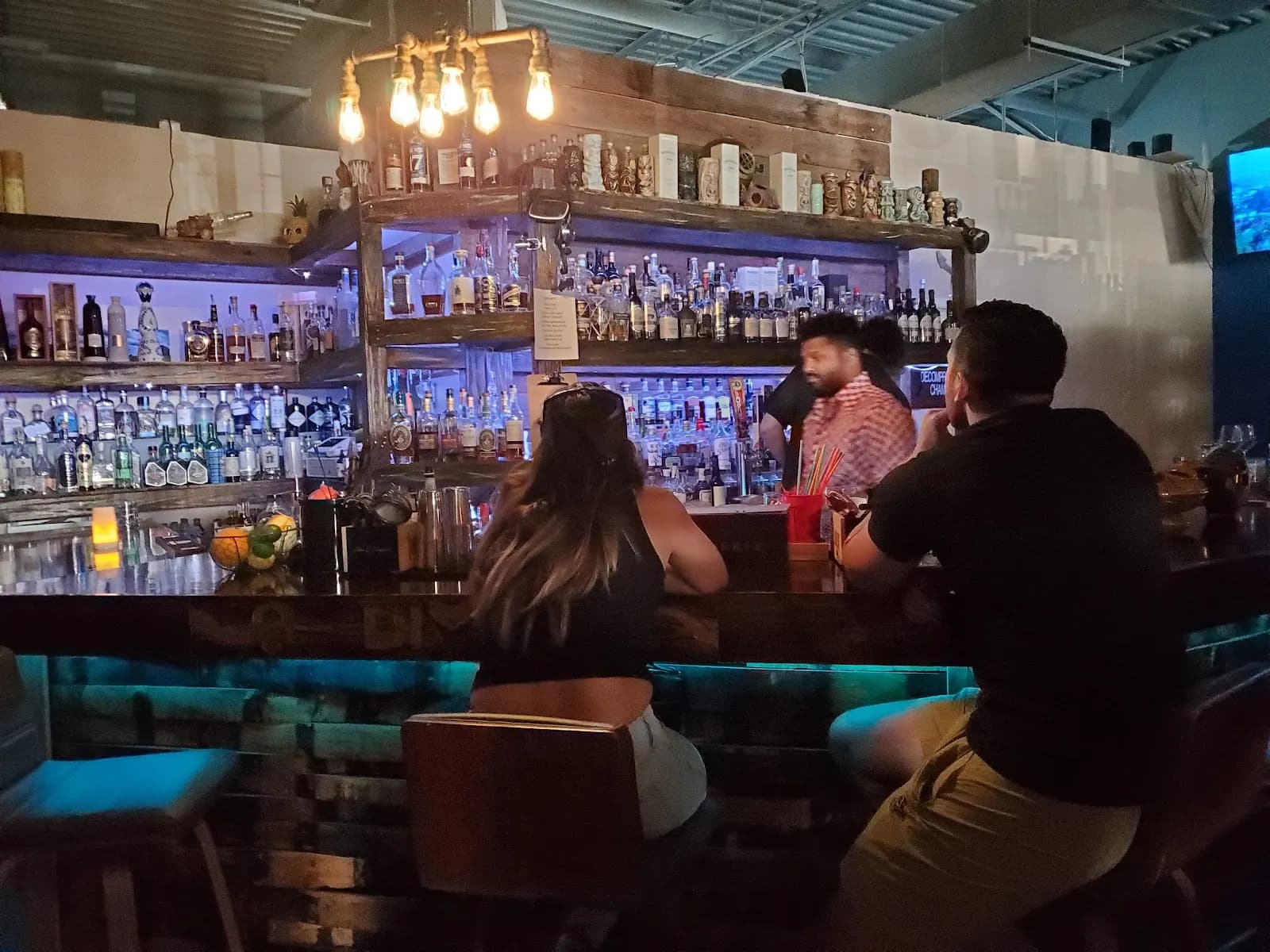 Dive Wine & Spirits (Cocktail Den / “Hive” access) - Bar