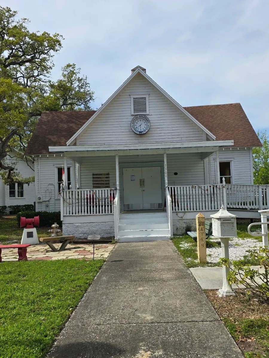 Gulfport History Museum - Museum