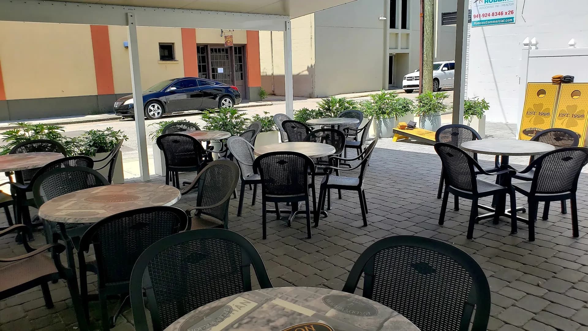 PaddyWagon Irish Pub (Bradenton – Old Main / 12th St W) - Bar