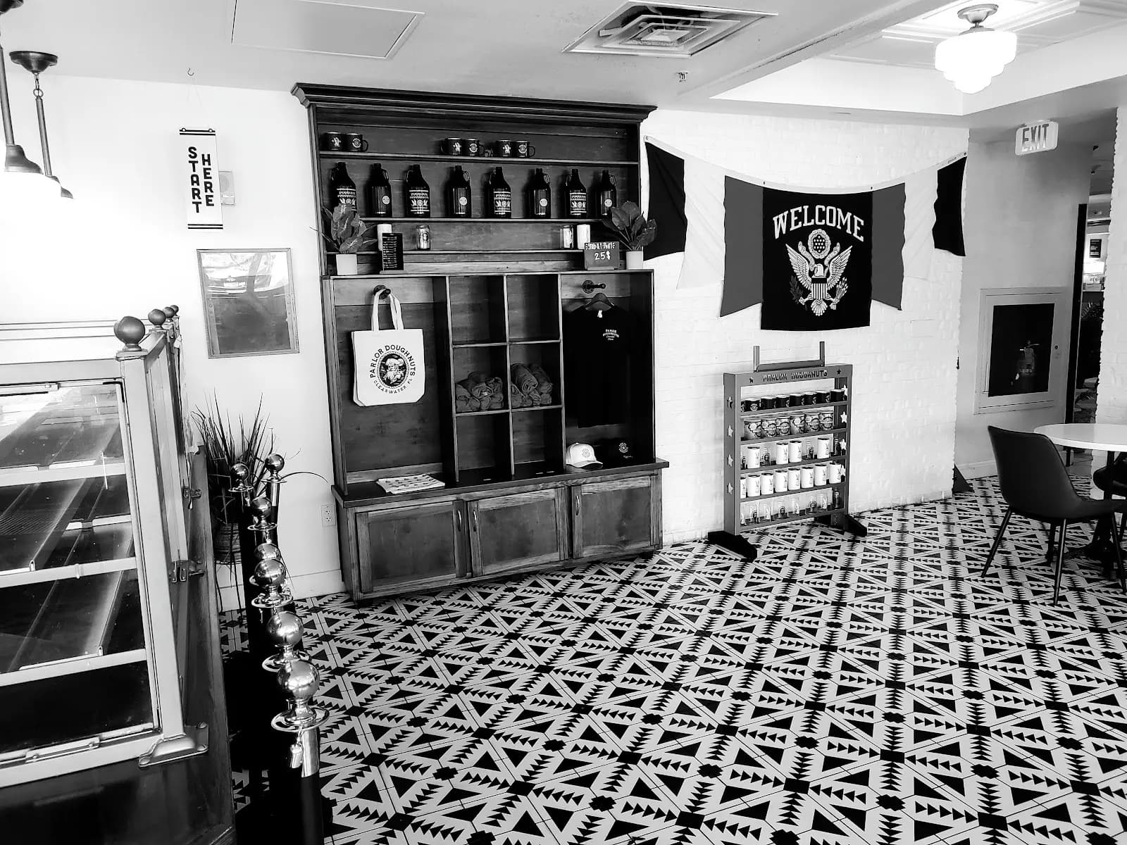 Parlor Doughnuts - Bar