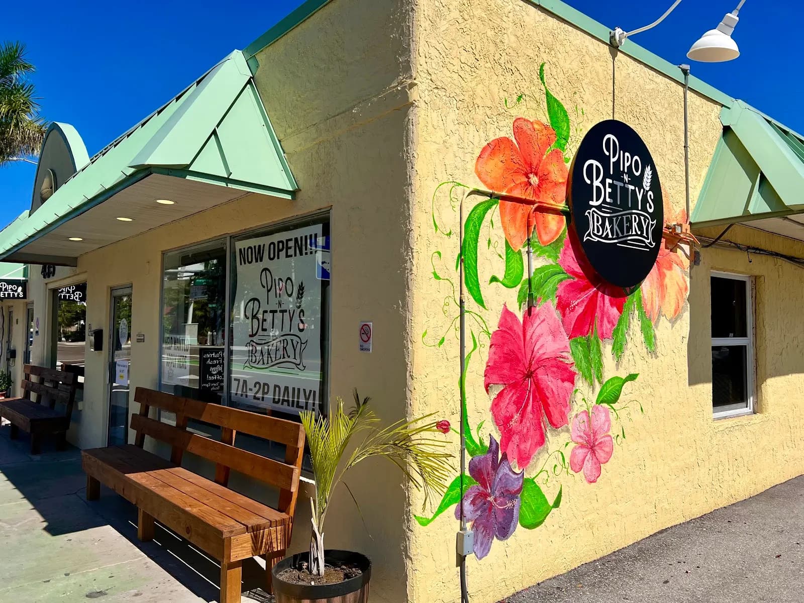 Pipo & Bettys Bakery - Attraction
