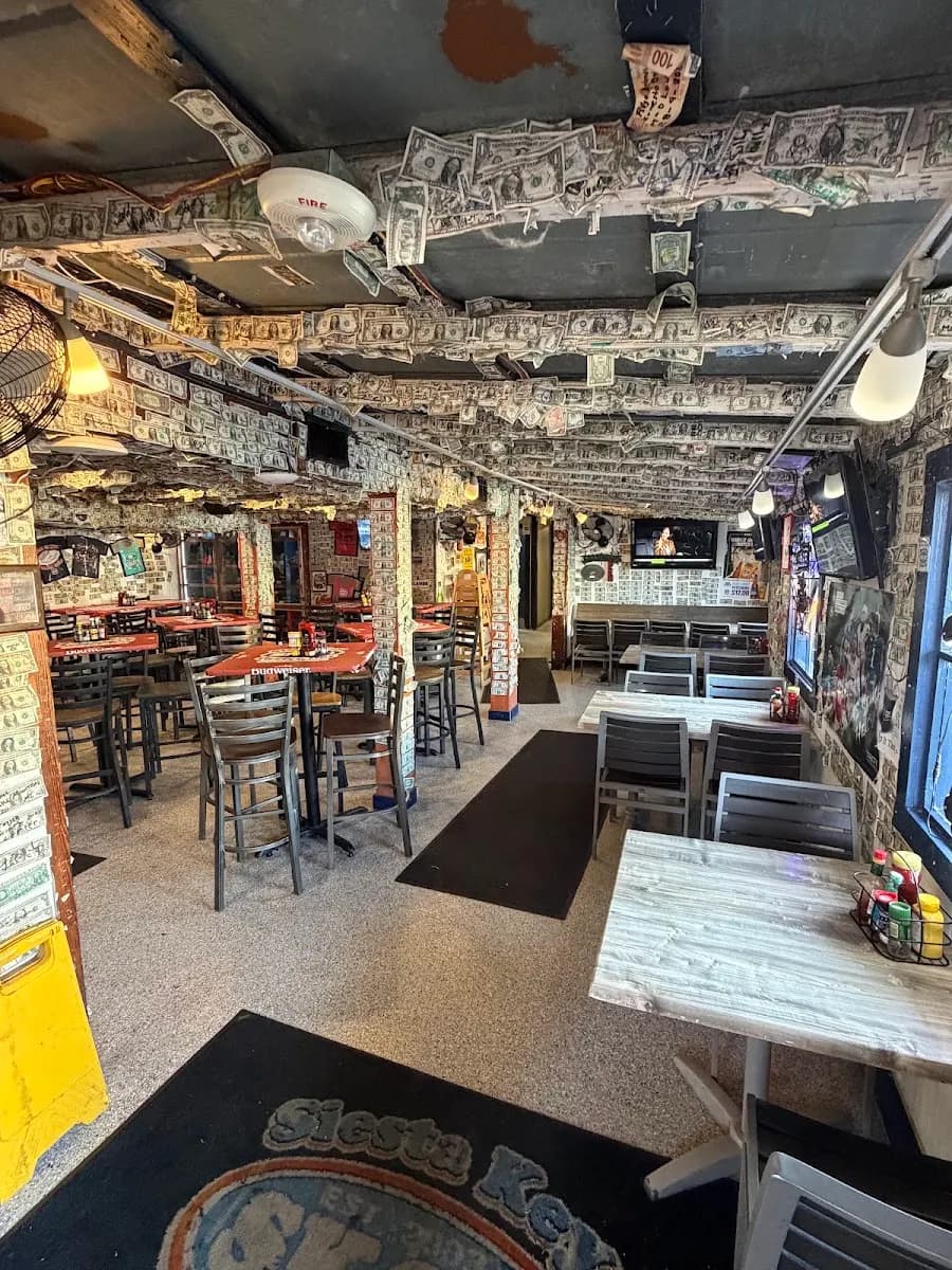 Siesta Key Oyster Bar - Attraction