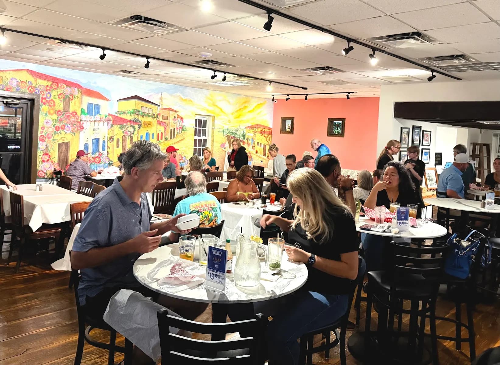 Ybor Grille - Attraction